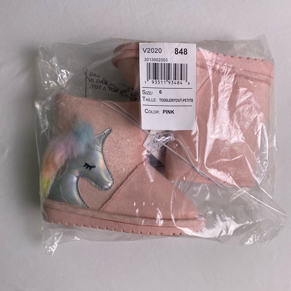 Boots from The Children’s Place. Size 6 and color pink with a unicorn. - Picture 5 of 6